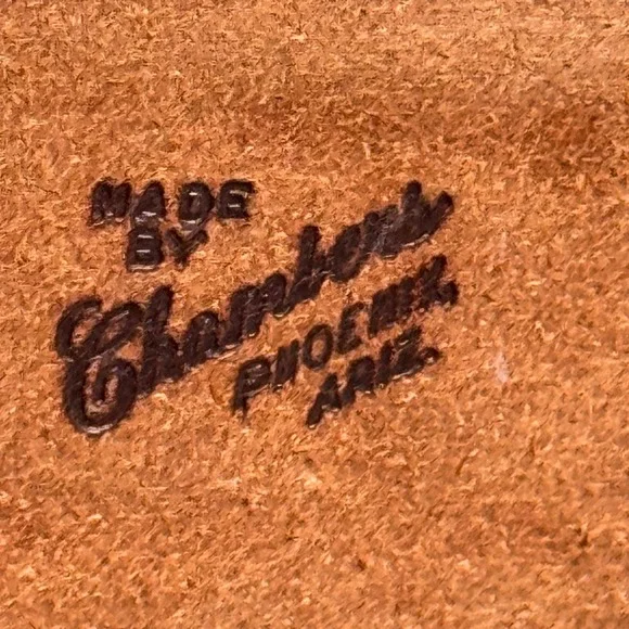 1980s Disneyland Stamped Leather Belt Mickey Pinocchio Donald 28 RARE Vintage - Picture 4 of 8